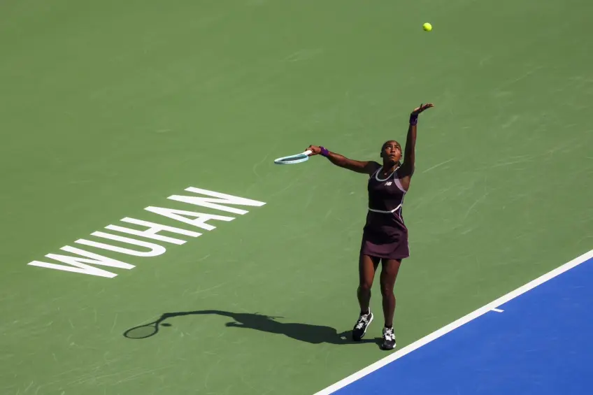 Wuhan: Coco Gauff blows big lead vs Aryna Sabalenka after blasting shocking 21 DFs