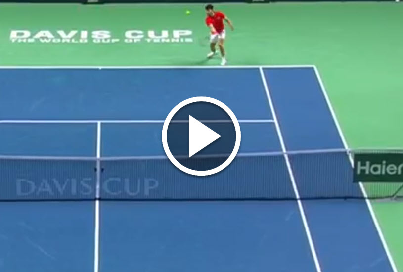 WATCH. Alcaraz surprises the fans with an outstanding drop shot in his encounter against Griekspoor in ESP