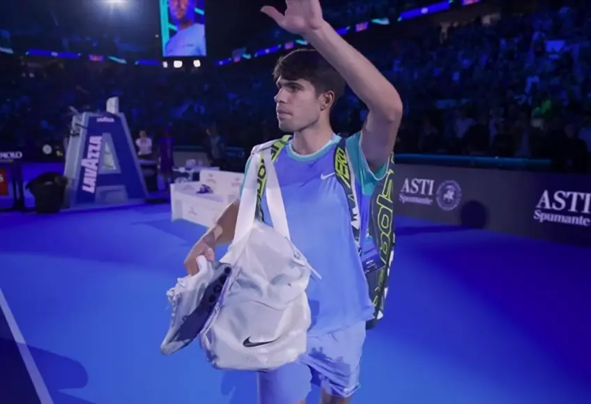 Carlos Alcaraz stops practicing after ten minutes. Will he withdraw from ATP Finals?