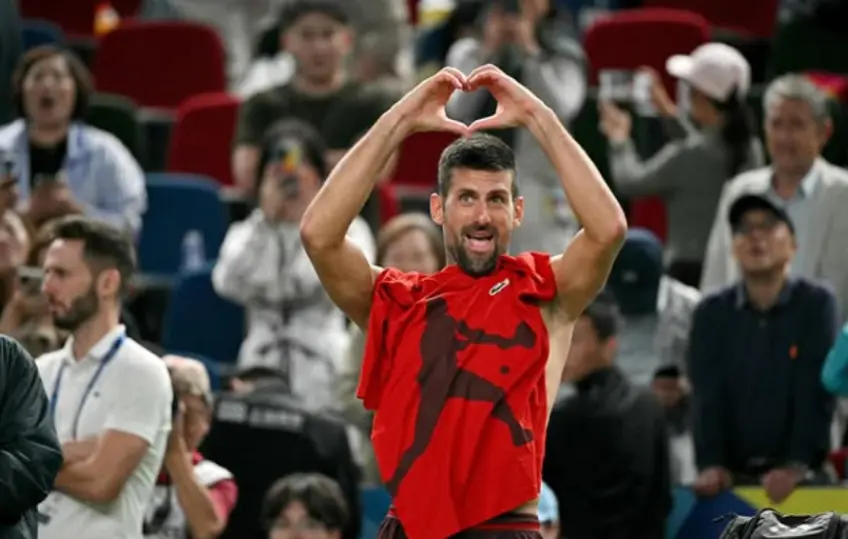 Novak Djokovic drops hilarious joke after adding Andy Murray as coach