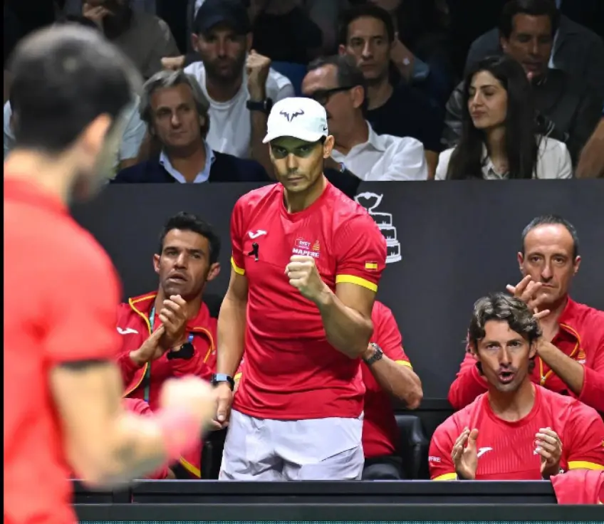 What Carlos Alcaraz told Rafael Nadal just before losing deciding doubles match?