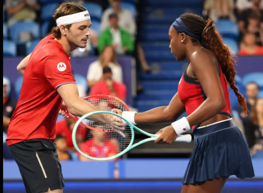 United Cup: US avoids disaster, Coco Gauff e Taylor Fritz win key mixed doubles match