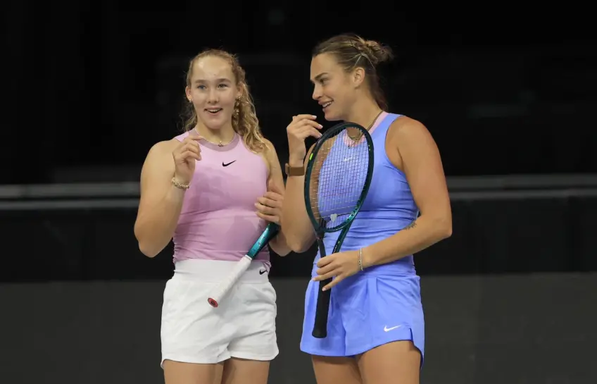 WTL: In-form Aryna Sabalenka e Mirra Andreeva destroy Simona Halep e Jasmine Paolini