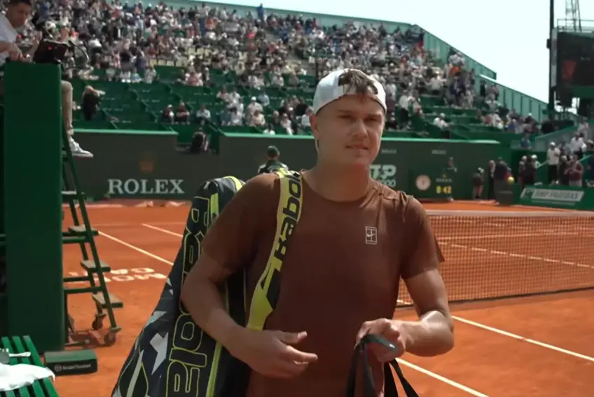 Monte Carlo: Holger Rune retires against Nuno Borges